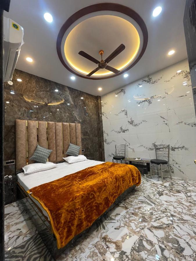 Kashi Dham Home Stay فاراناسي المظهر الخارجي الصورة