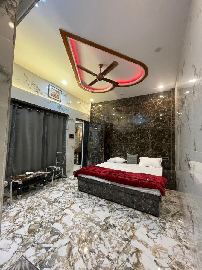 Kashi Dham Home Stay فاراناسي المظهر الخارجي الصورة