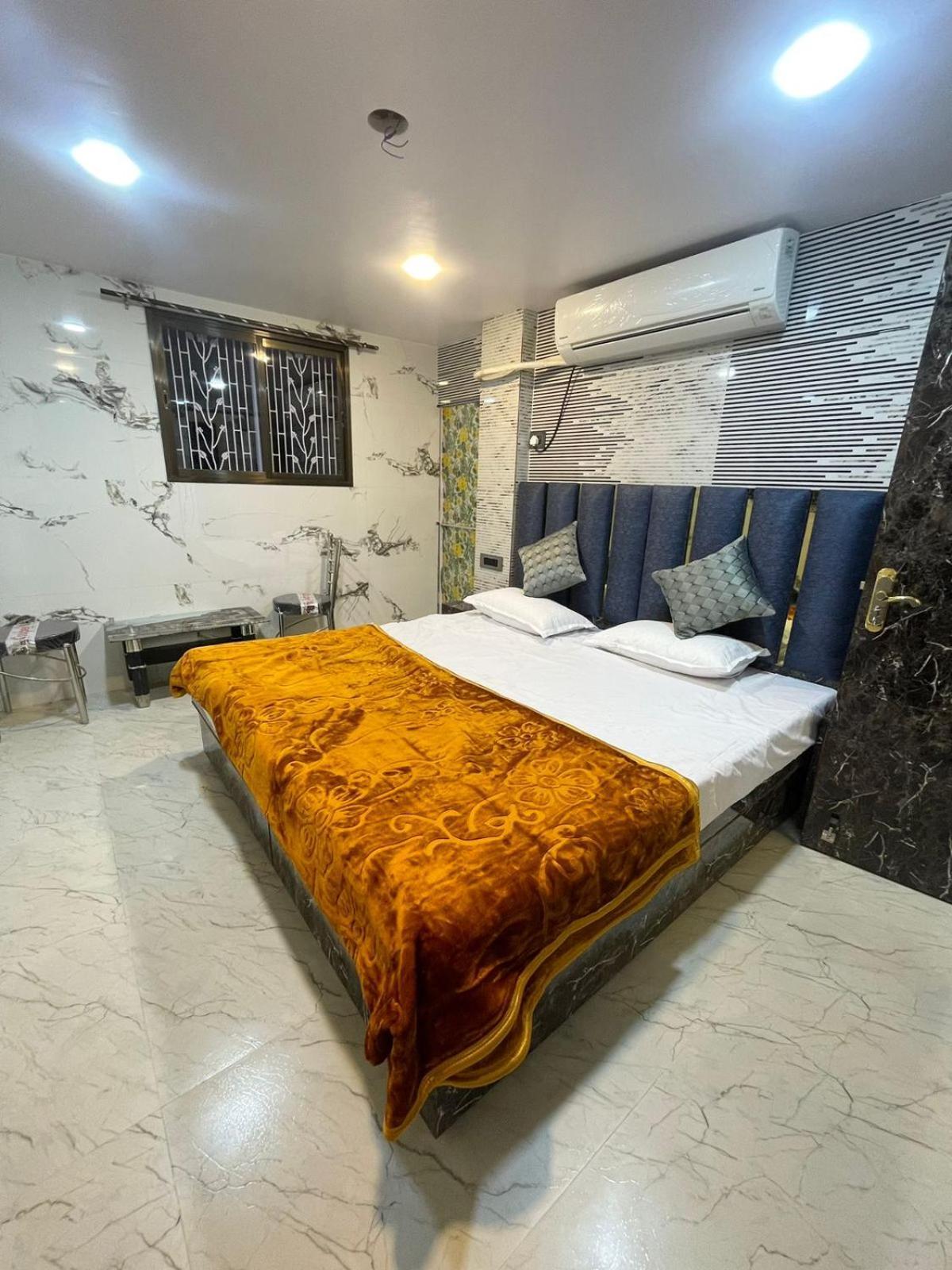 Kashi Dham Home Stay فاراناسي المظهر الخارجي الصورة